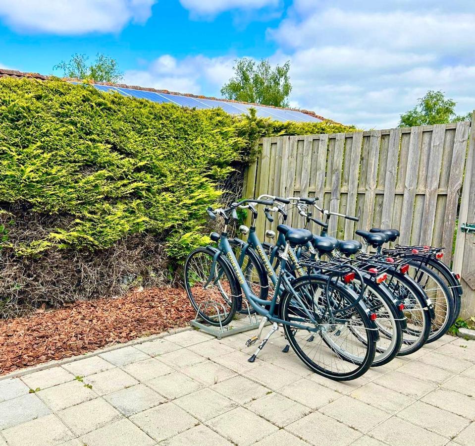 Wellness Bungalow With Jacuzzi &Sauna&Private Garden Near Amsterdam Vijfhuizen Kültér fotó