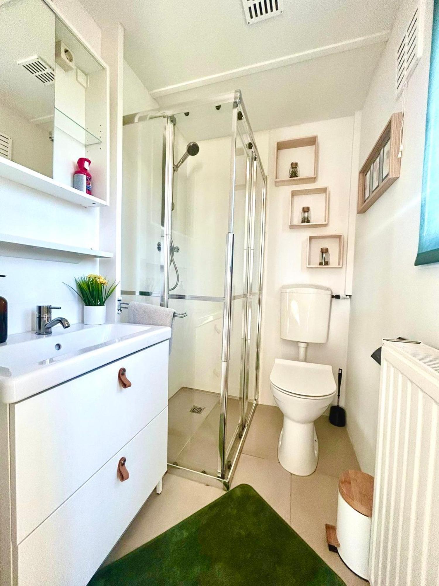 Wellness Bungalow With Jacuzzi &Sauna&Private Garden Near Amsterdam Vijfhuizen Kültér fotó