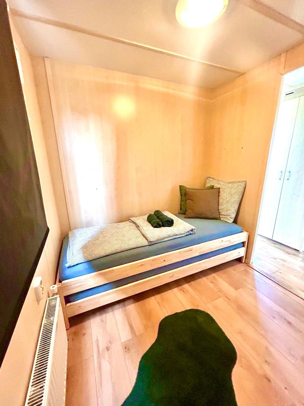 Wellness Bungalow With Jacuzzi &Sauna&Private Garden Near Amsterdam Vijfhuizen Kültér fotó